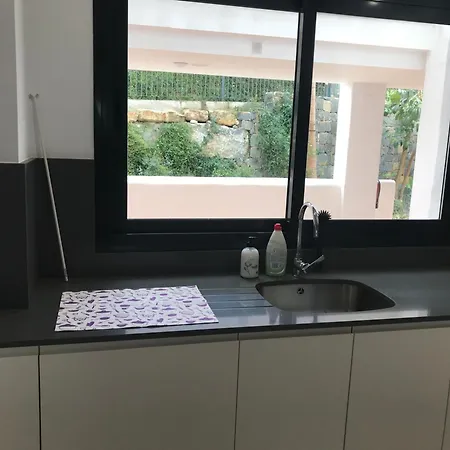 Lotus Marco Apartment